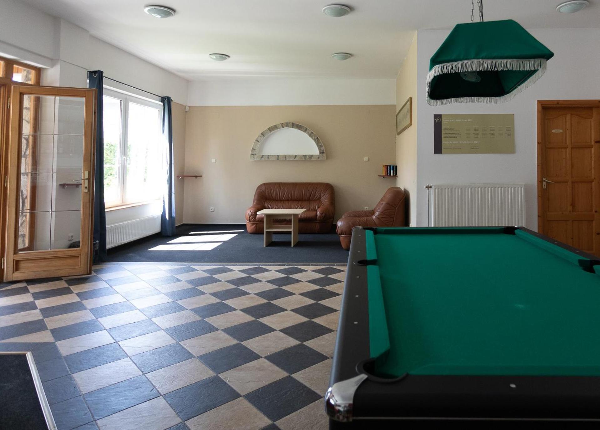 Hotel Platan Zamárdi Extérieur photo