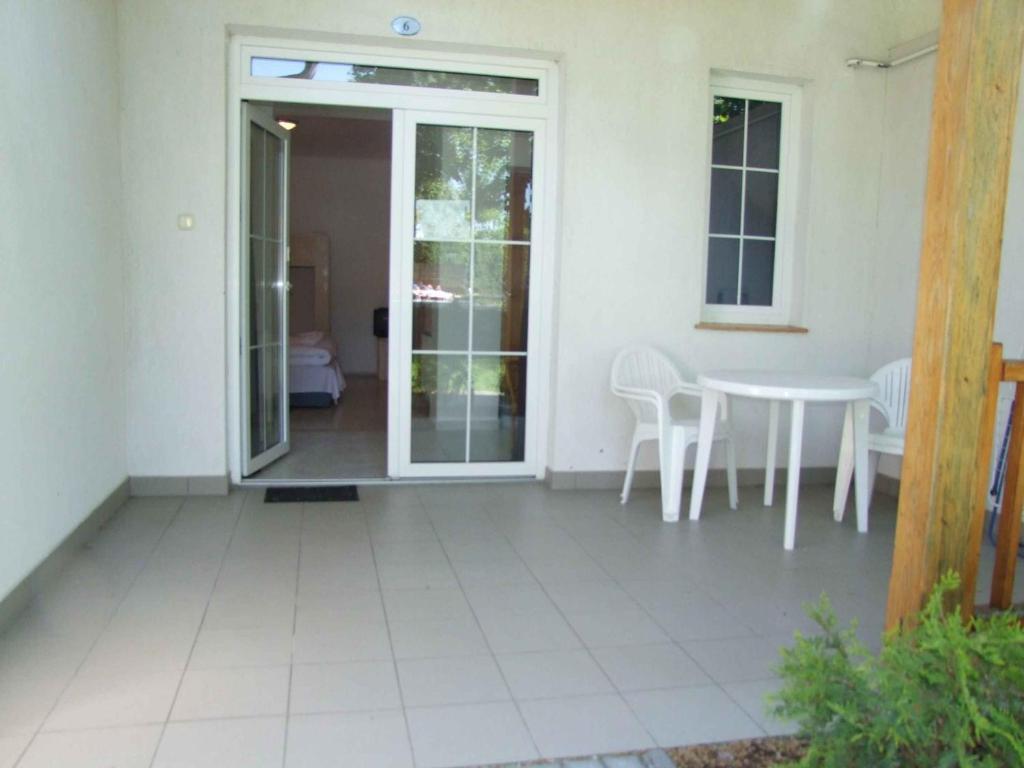 Hotel Platan Zamárdi Chambre photo